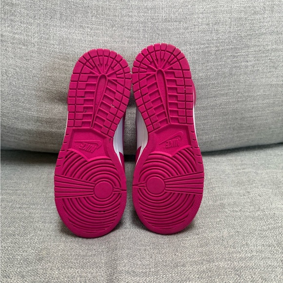 Nike | Women’s High-Top Sneakers in Hot Pink and White Size 8.5 - Picture 7 of 7